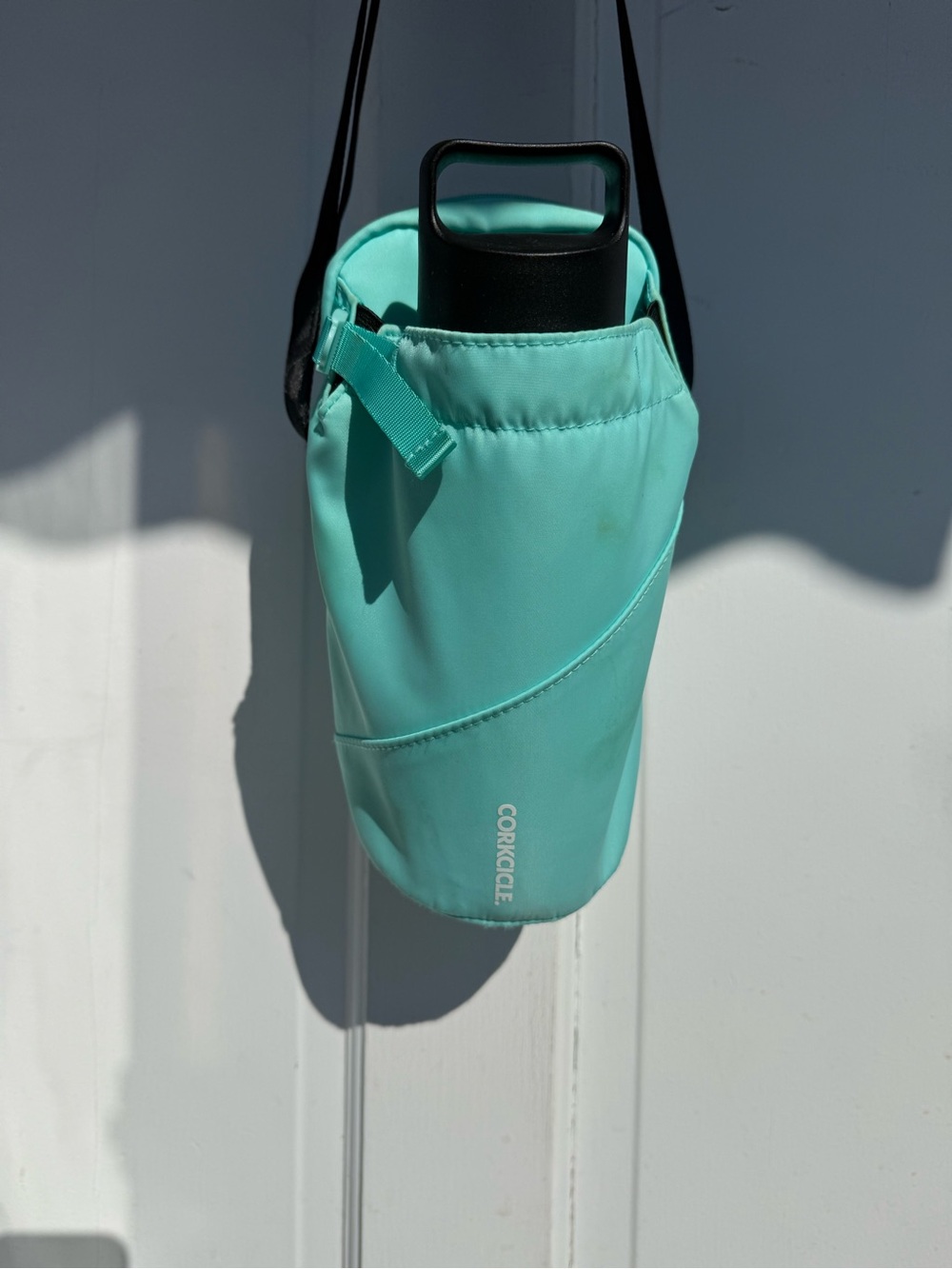 Corkcicle Mint Aqua Crossbody Bottle Bag